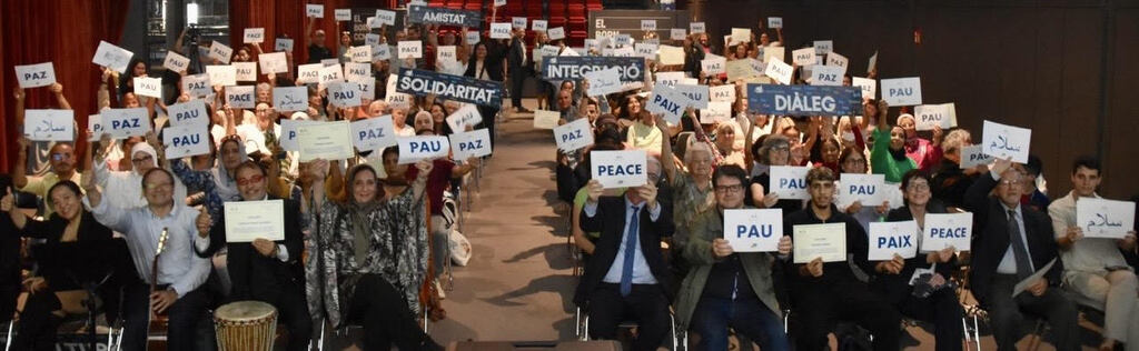 A Barcellona, si inaugura il nuovo corso della scuola di Cultura e Lingue e 260 studenti da 35 nazioni ricevono i diplomi